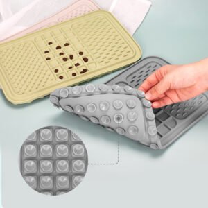 - 3 Grids Silicone Pet Feeding Mat