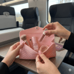 Silicone Magnetic Travel Makeup Brush Bag - Image 4