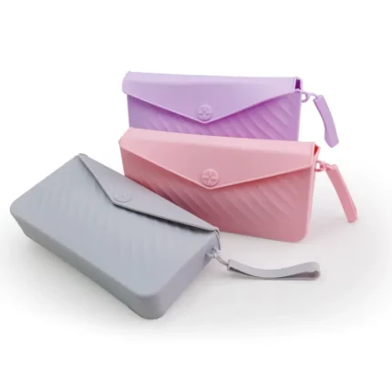 Silicone Magnetic Travel Makeup Brush Bag