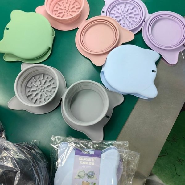 2 in 1 Pet Water & Food Folding Bowl (4)